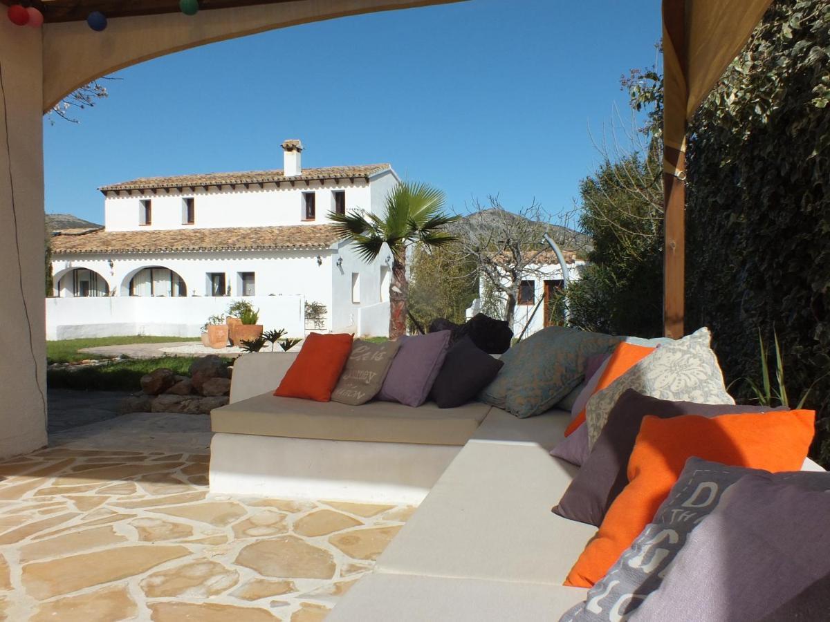 Buena Idea - Adults Only Bed & Breakfast ฆาลอน ภายนอก รูปภาพ